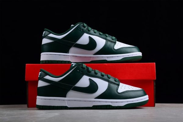 Nike Dunk Low Michigan State - Image 2