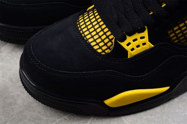 Air Jordan 4 Thunder - Image 9