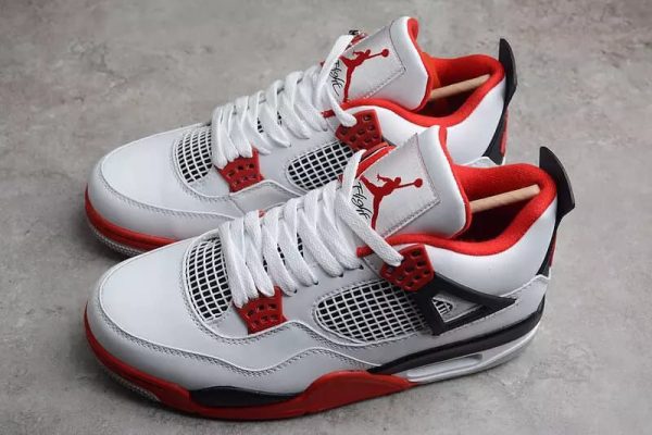 Air Jordan 4 Fire Red - Image 3