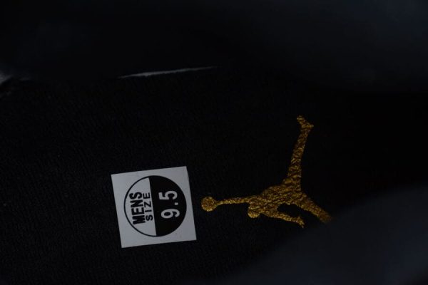 Air Jordan 11 Retro Gamma Blue - Image 11