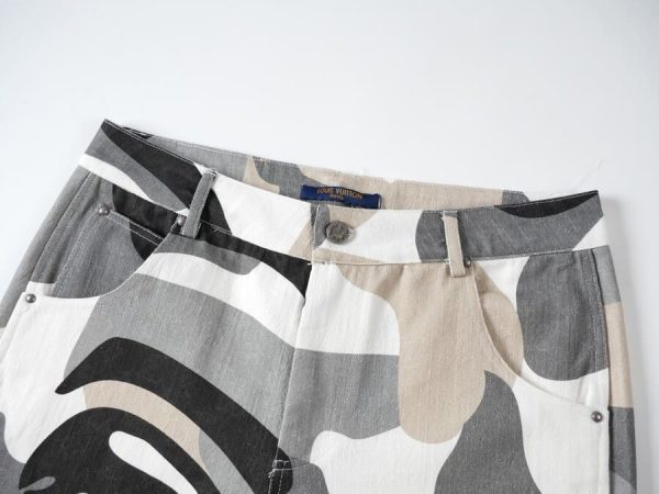 Louis Vuitton Patchwork Portrait Denim - Image 4