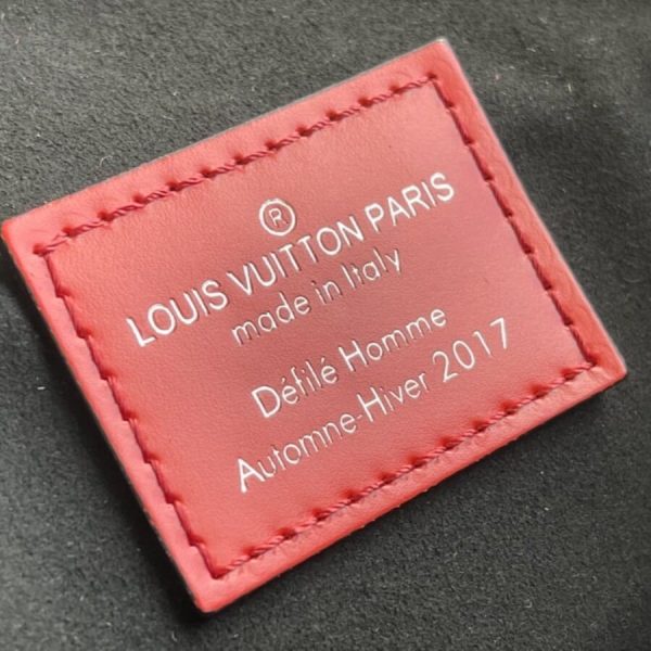 Backpack Louis Vuitton Christopher x Supreme - Image 10