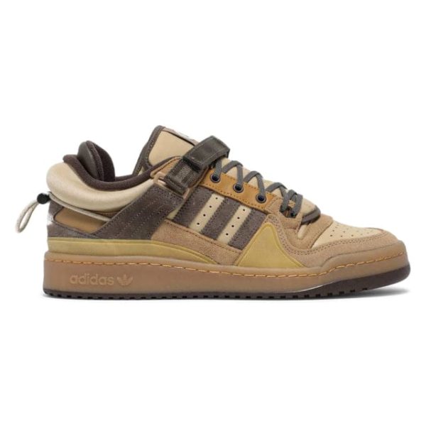 d75090_2013-1.jpg Bad Bunny x Adidas Forum Buckle Low Café - Image 1