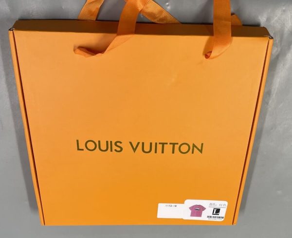 T-shirt Louis Vuitton Graphic Short-Sleeved - Image 3