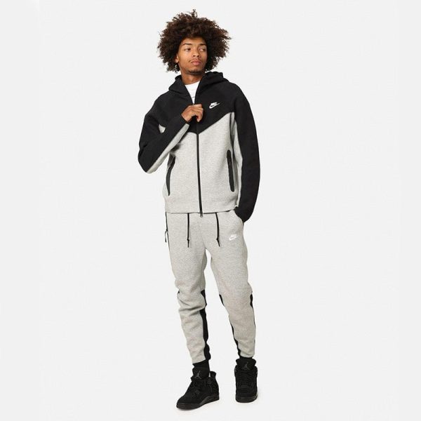 d75423_14281-1.jpg Set Nike Tech Fleece Gray/black 2023 (New Season) - Image 1