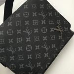 Louis Vuitton Bag Messenger District Monogram Eclipse - Image 4