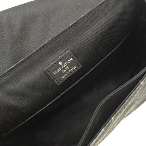 Louis Vuitton Bag Messenger District Monogram Eclipse - Image 7