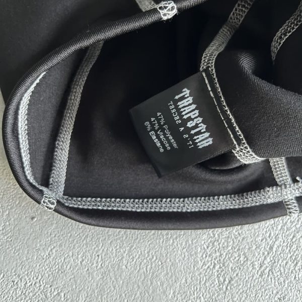 Trapstar Irongate Ninja Balaclava - Image 7