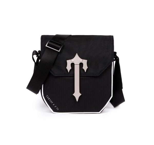 d77197_25222-1.jpg Trapstar Cobra T Bag Black/Reflective - Image 1