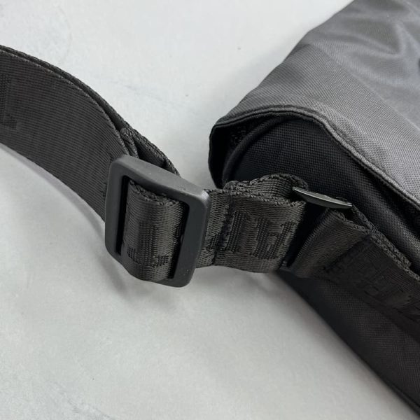 Bag Trapstar Igongate Black/White - Image 7