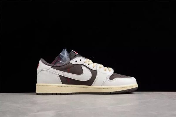 Air Jordan 1 Low x Travis Scott – Reverse Mocha - Image 4