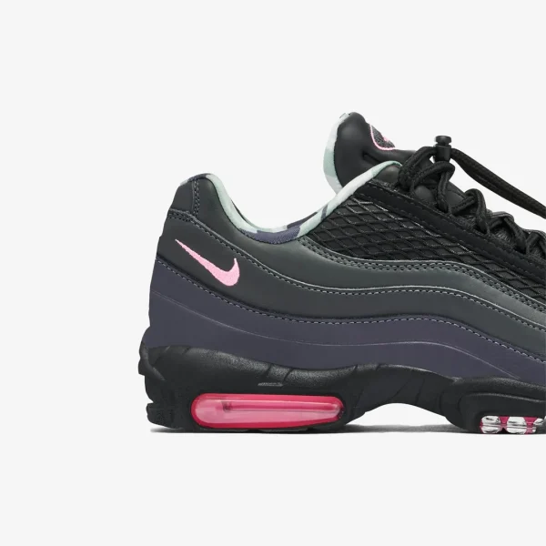 Corteiz x Nike Air Max 95 - Image 5