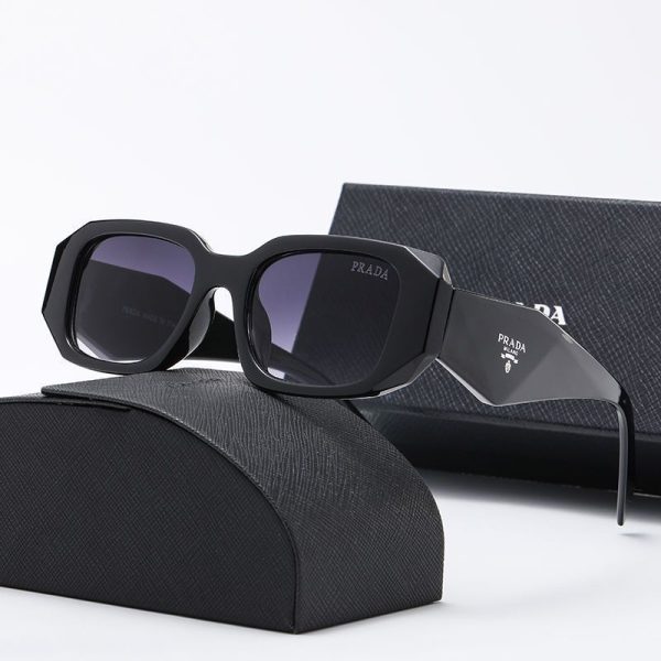 Sunglasses Prada - Image 4