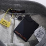 Shorts Louis Vuitton LV Gray Heart Logo - Image 7