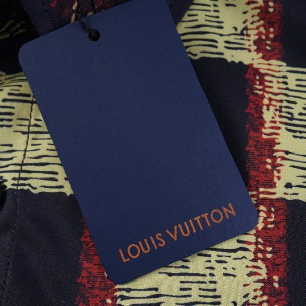 Set Louis Vuitton LV Checkered Print Shorts - Image 7