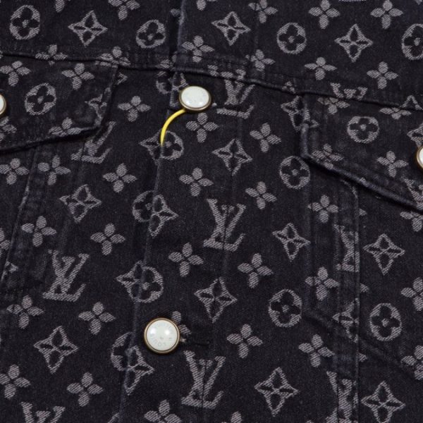 Jacket Louis Vuitton Black Monogram Denim - Image 4