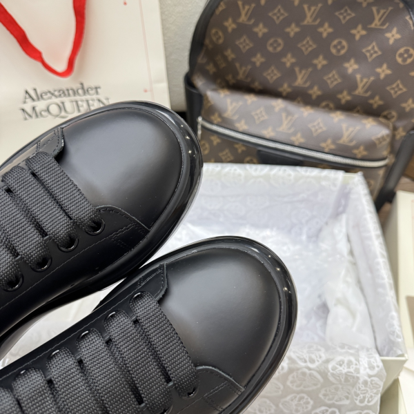 Alexander McQueen Over AMQ001 - Image 7