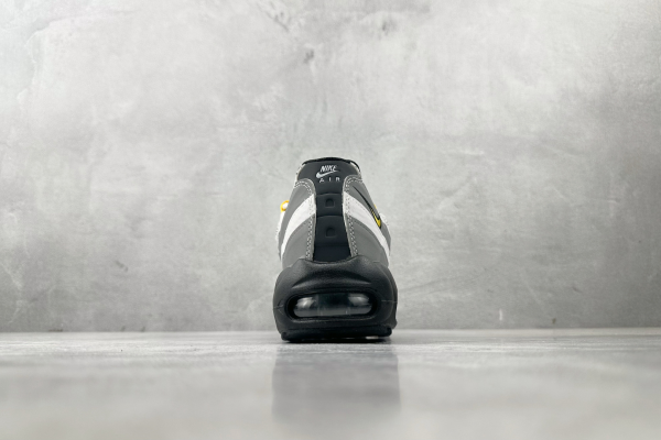 Air Max 95 Tour NK032 - Image 8